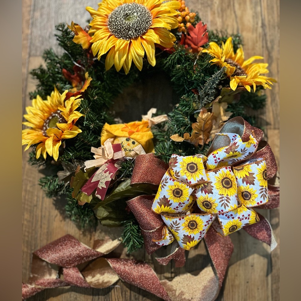 Wreath Fall Sunflower with beautiful colors